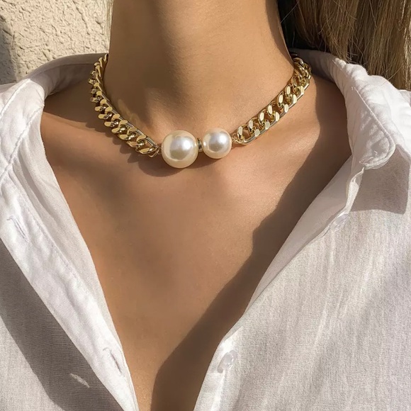 Silver Cuban Link & Pearl Chain Necklace - Picture 3 of 6